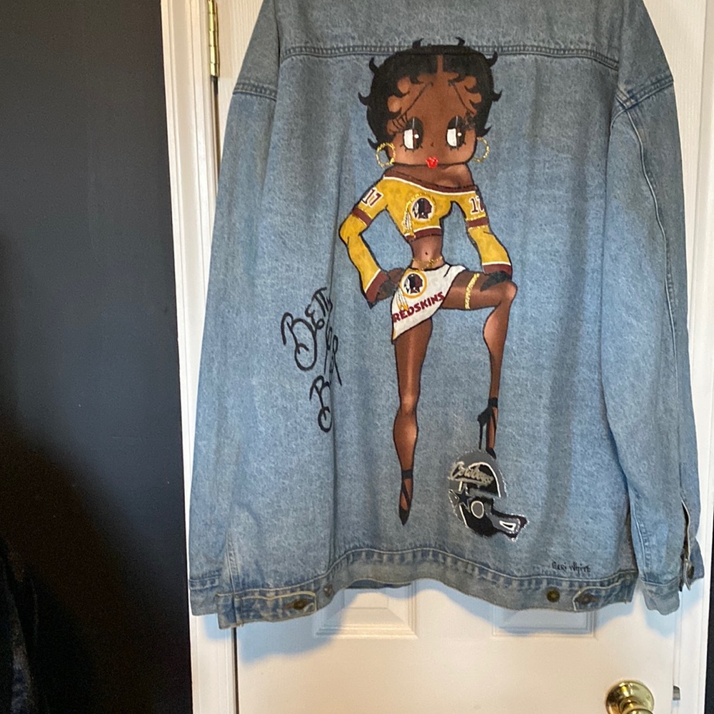 Vintage Betty Boop Jean Jacket. Free used purse with purchase.